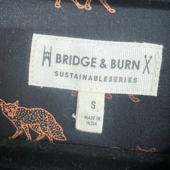 Bridge & Burn Sustainable Series Greer Dreamers Print Shirt Women's Size S Black - Picture 8 of 11